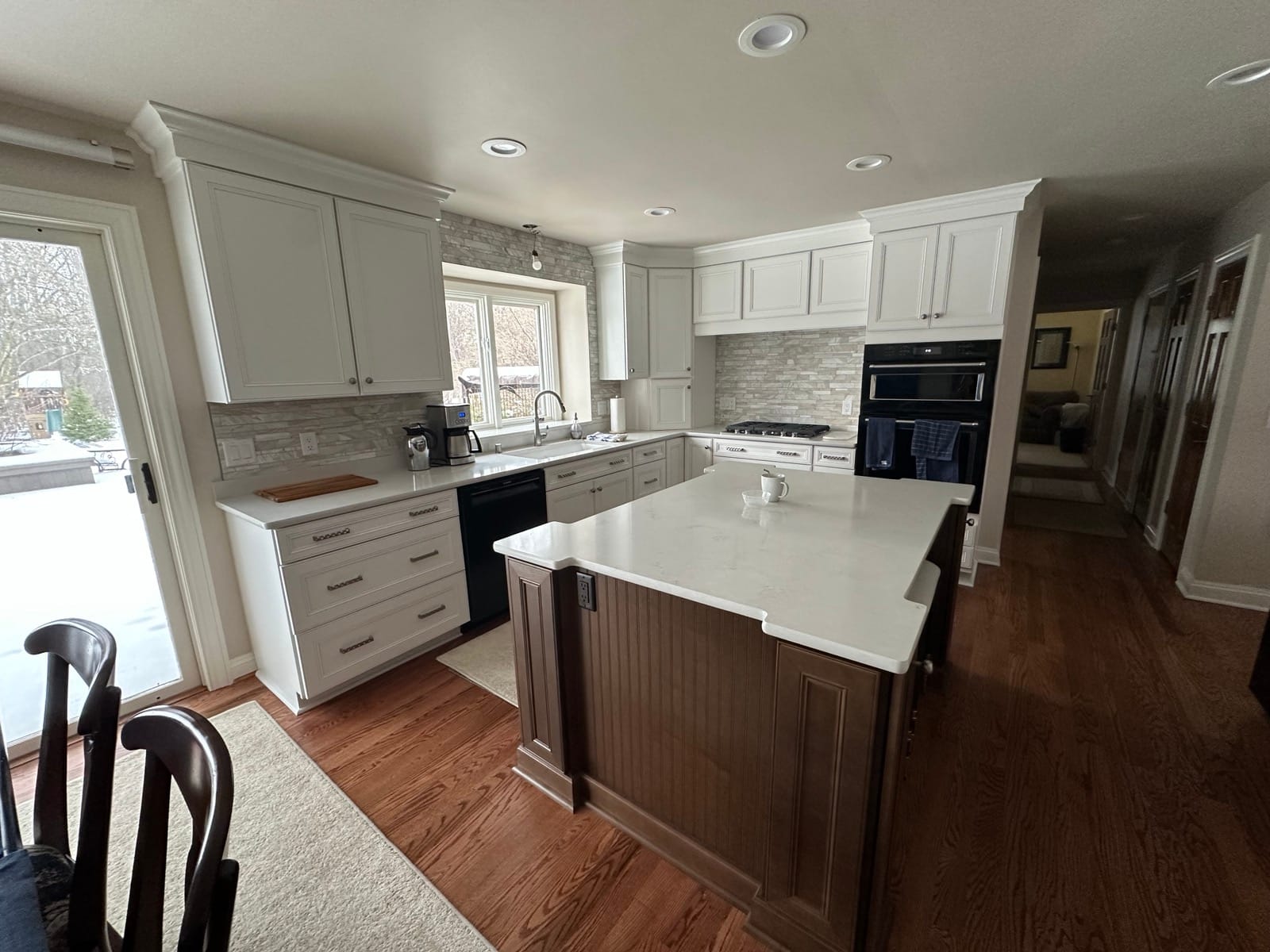 Custom Crown Molding — view 9