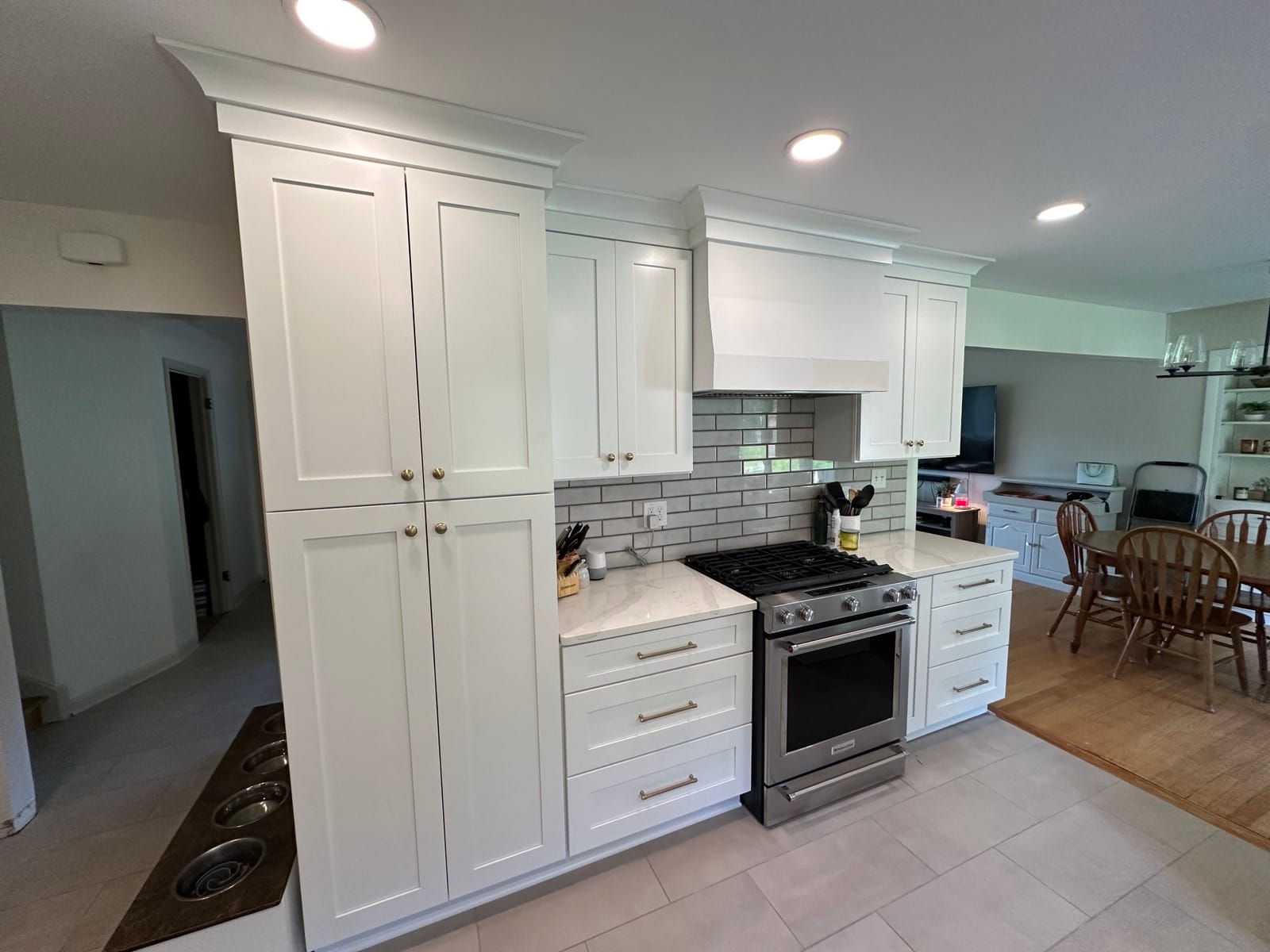 Custom Crown Molding — view 6