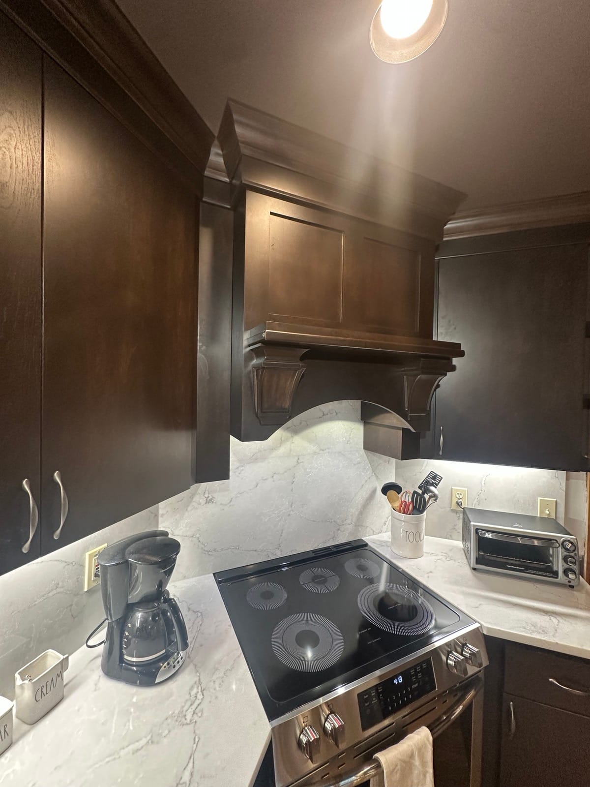 Espresso Shaker Kitchen — view 4