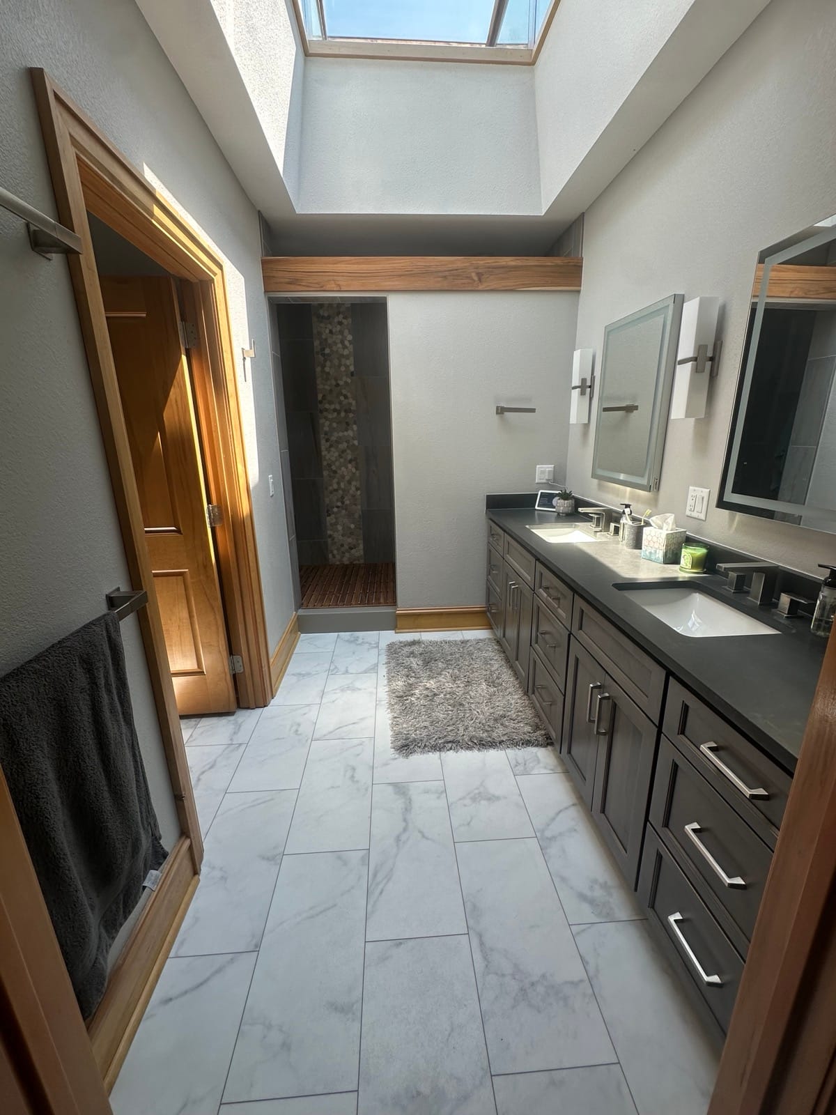 Skylight Master Bath — view 2
