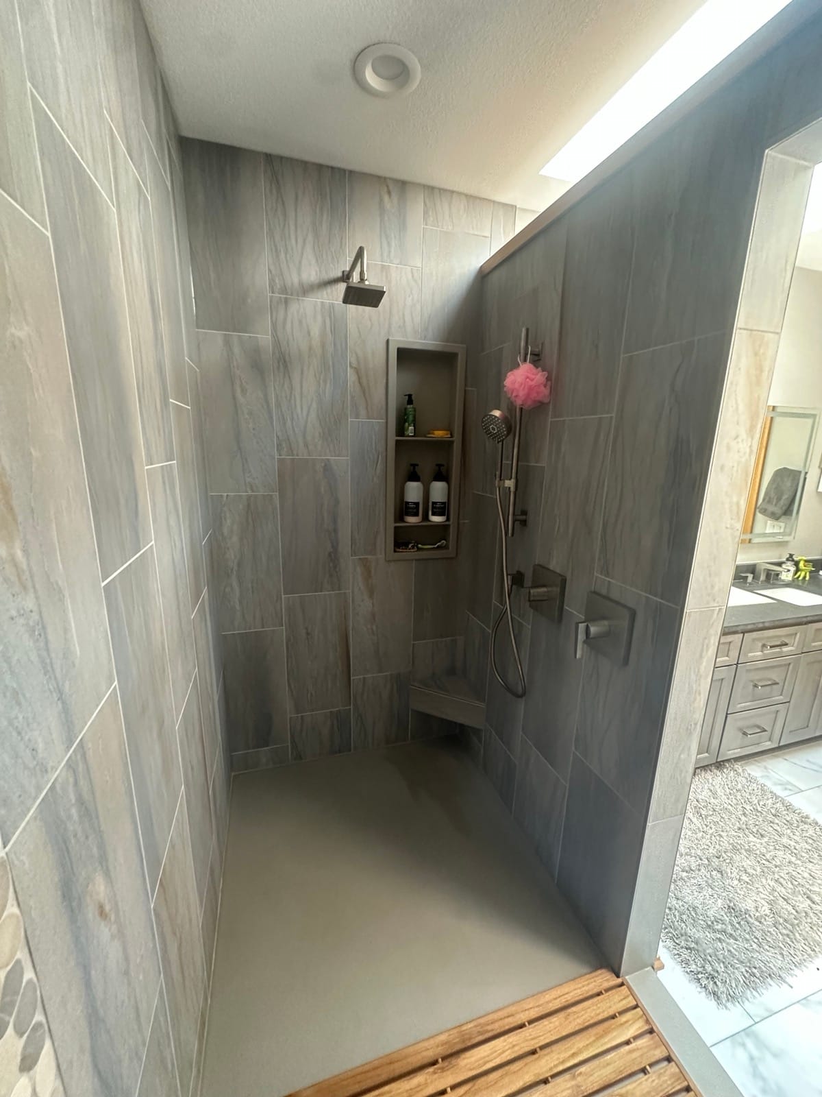 Skylight Master Bath — view 4