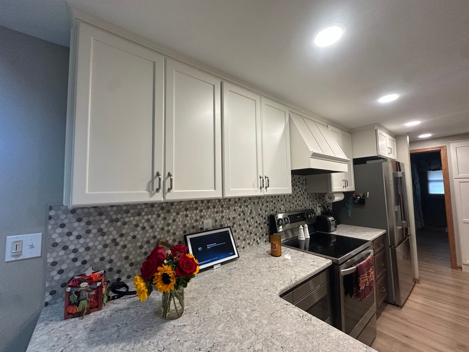 Two-Tone Open-Concept Kitchen — view 4